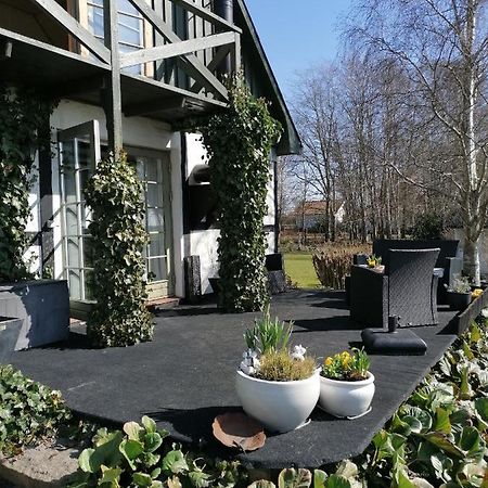 Byens Rareste B&B Harlev  Exteriör bild